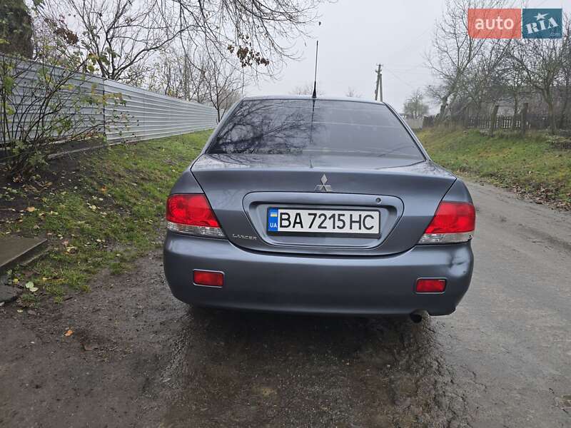 Седан Mitsubishi Lancer 2008 в Києві