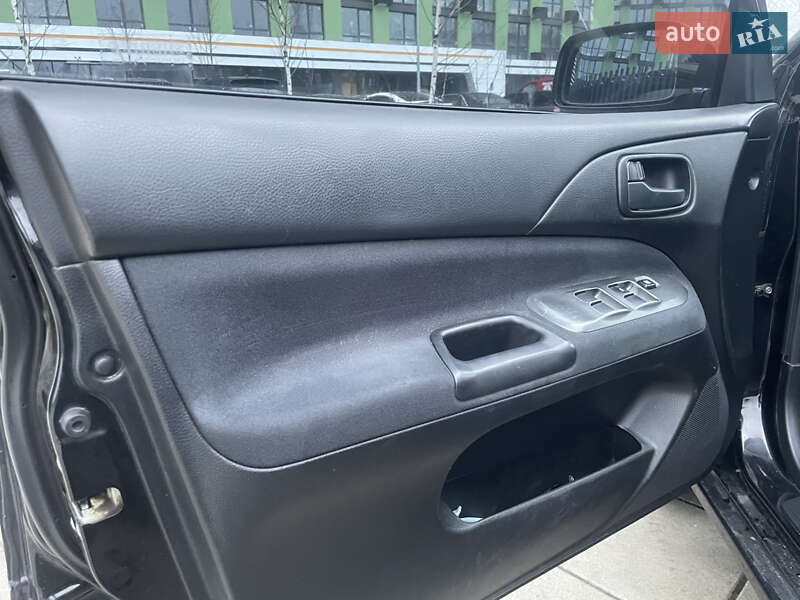 Седан Mitsubishi Lancer 2008 в Києві фото 11 Седан Mitsubishi Lancer 2008 в Києві