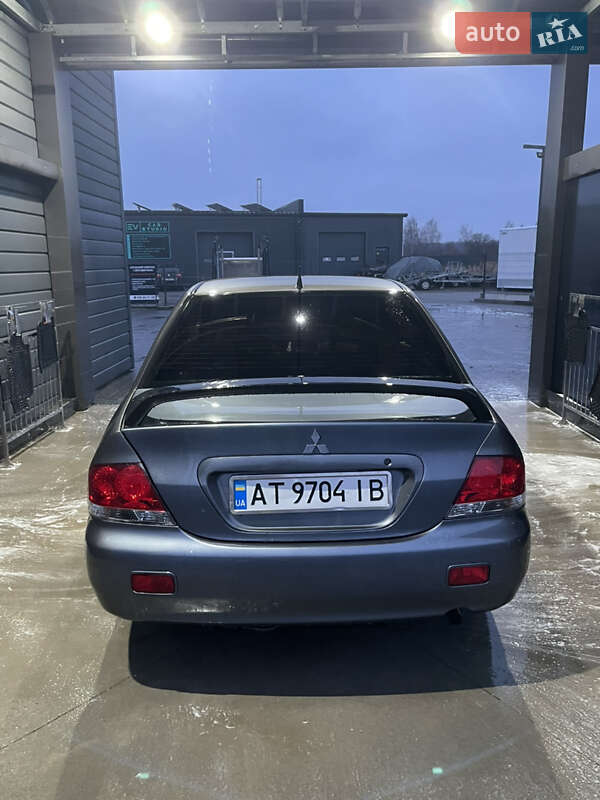 Седан Mitsubishi Lancer 2006 в Івано-Франківську
