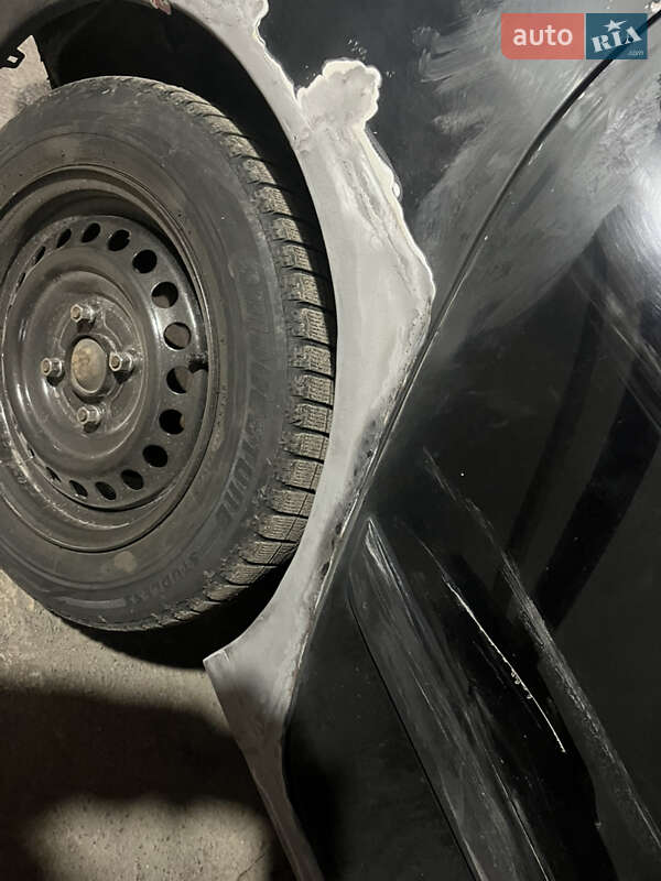 Седан Mitsubishi Lancer 2006 в Немирове