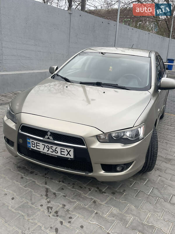 Седан Mitsubishi Lancer 2007 в Миколаєві