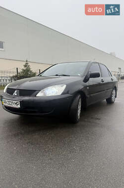 Седан Mitsubishi Lancer 2007 в Киеве