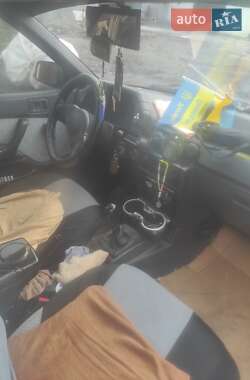 Седан Mitsubishi Lancer 1990 в Шаргороді