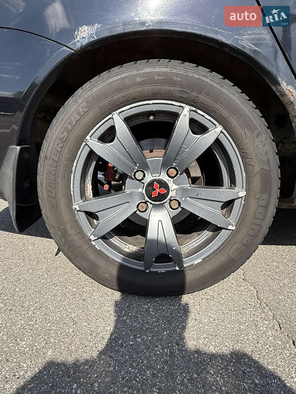 Седан Mitsubishi Lancer 2008 в Киеве