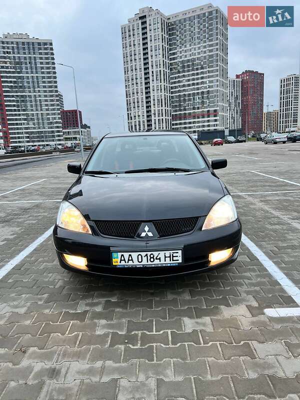 Седан Mitsubishi Lancer 2008 в Києві