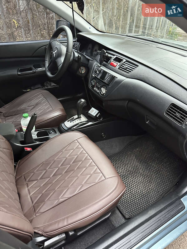 Седан Mitsubishi Lancer 2007 в Дніпрі