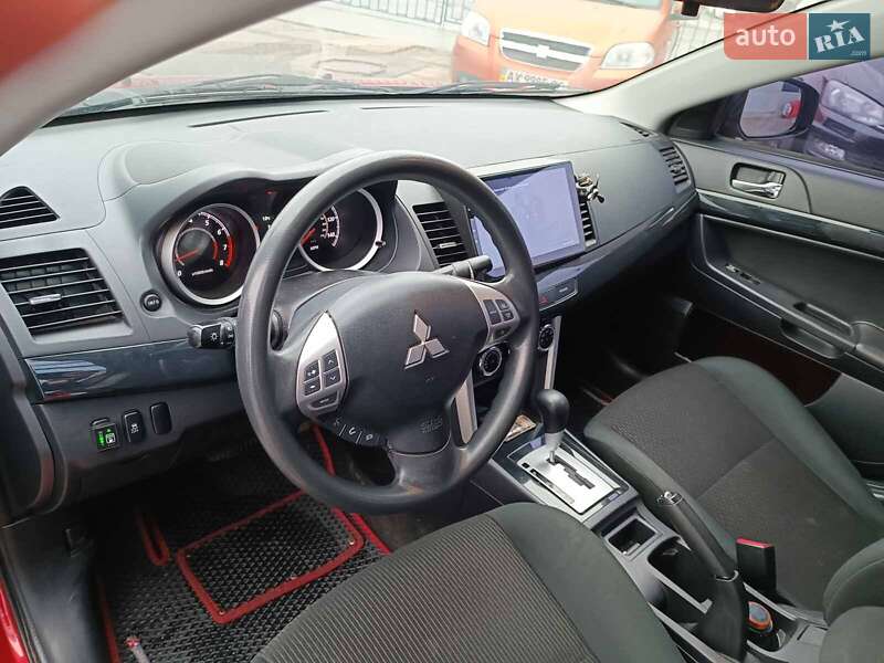 Седан Mitsubishi Lancer 2016 в Харкові