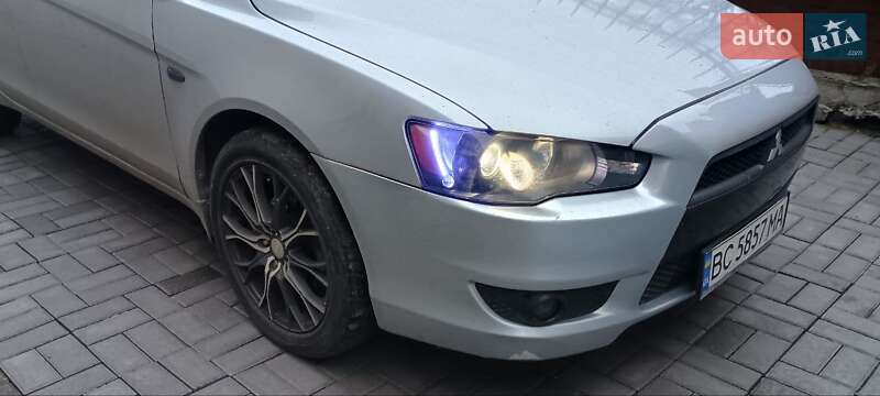 Седан Mitsubishi Lancer 2008 в Львові