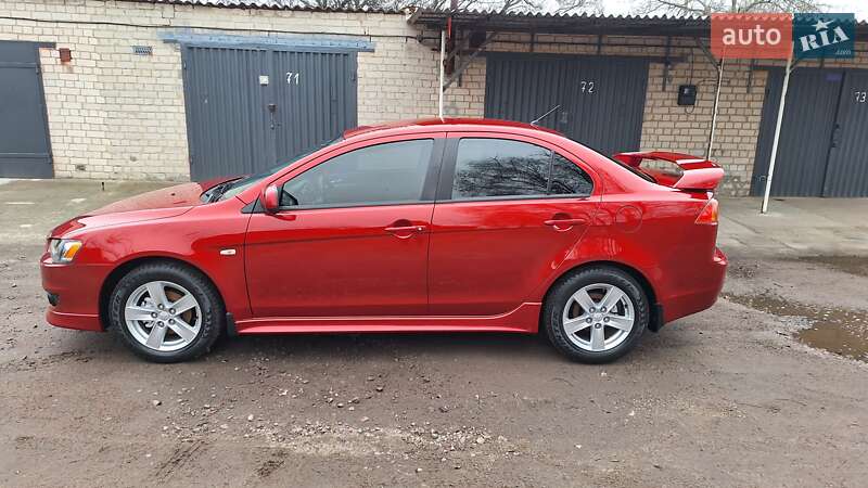 Седан Mitsubishi Lancer 2009 в Смілі