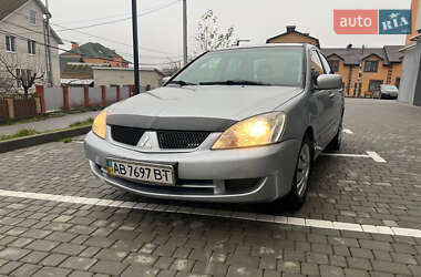 Седан Mitsubishi Lancer 2006 в Виннице