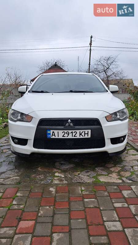 Седан Mitsubishi Lancer 2011 в Семеновке