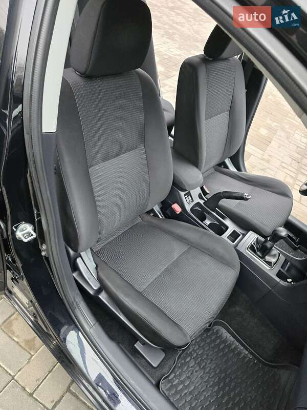 Седан Mitsubishi Lancer 2012 в Киеве фото 19 Седан Mitsubishi Lancer 2012 в Киеве