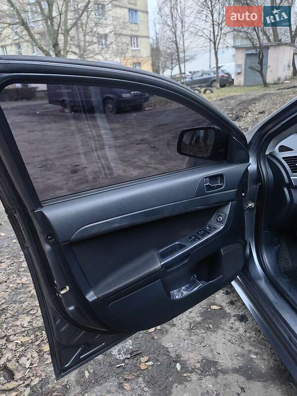 Седан Mitsubishi Lancer 2008 в Києві фото 17 Седан Mitsubishi Lancer 2008 в Києві