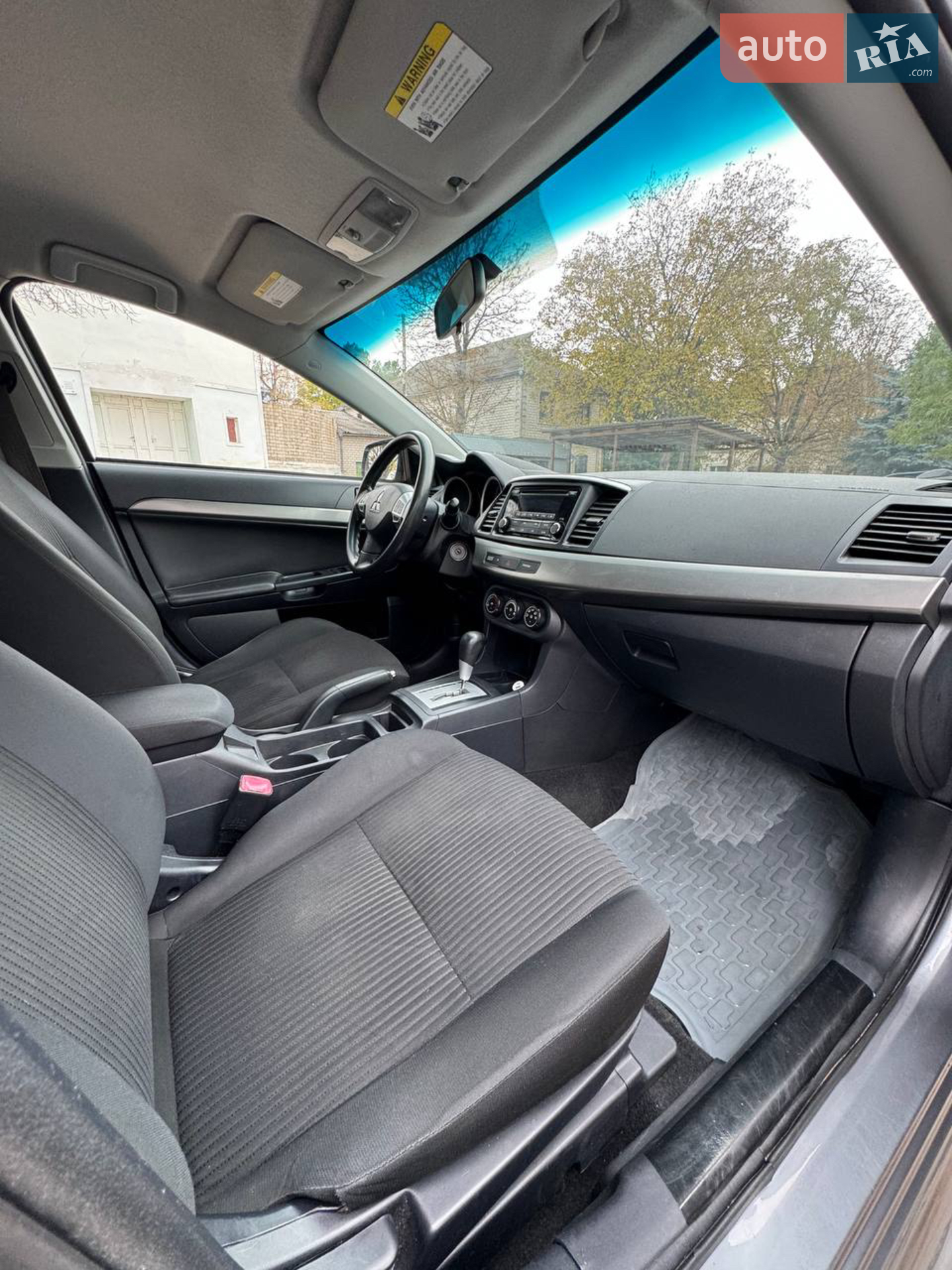 2013 Mitsubishi Lancer - мініатюра 16