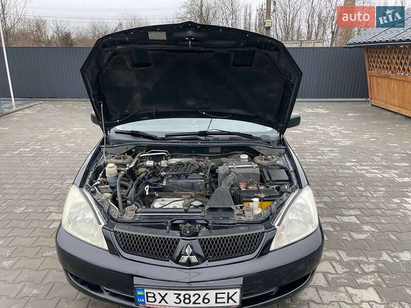 Седан Mitsubishi Lancer 2006 в Бару