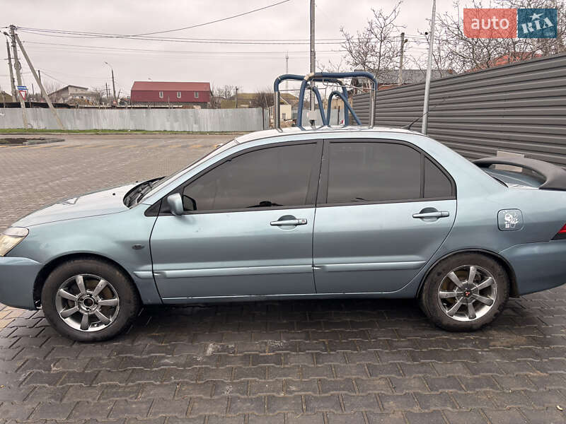 Седан Mitsubishi Lancer 2006 в Миколаєві