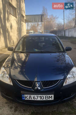Седан Mitsubishi Lancer 2005 в Киеве