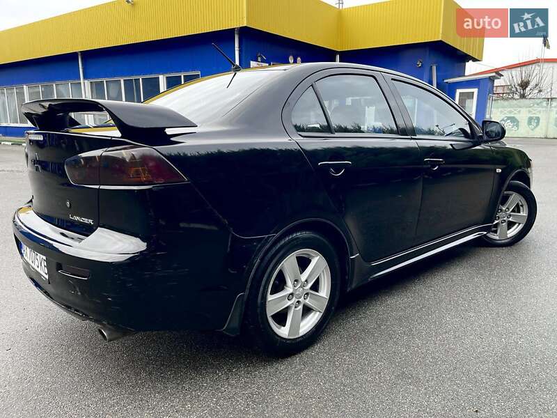 Седан Mitsubishi Lancer 2008 в Киеве