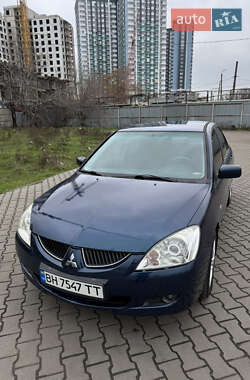 Седан Mitsubishi Lancer 2004 в Одессе