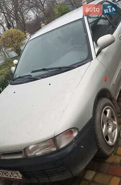 Седан Mitsubishi Lancer 1995 в Чернівцях