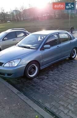 Седан Mitsubishi Lancer 2006 в Каменском