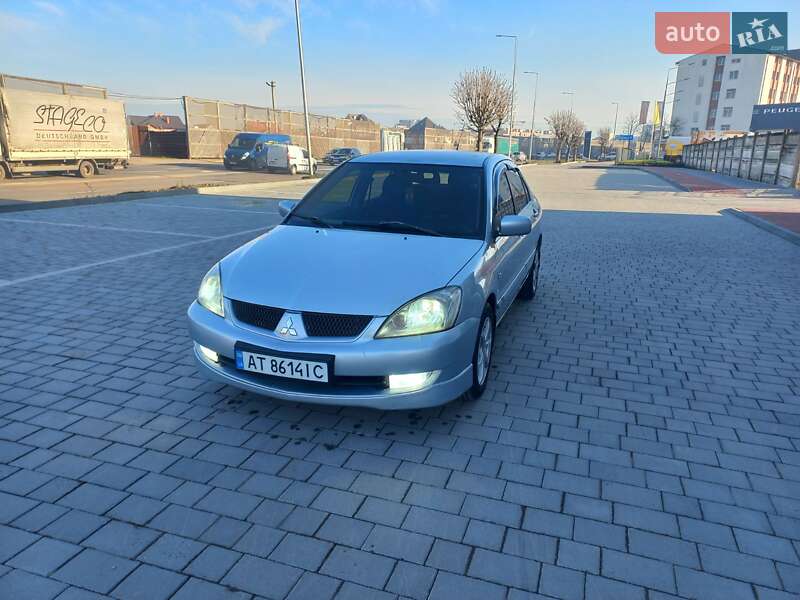 Седан Mitsubishi Lancer 2009 в Ивано-Франковске