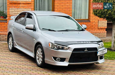 Седан Mitsubishi Lancer 2011 в Киеве
