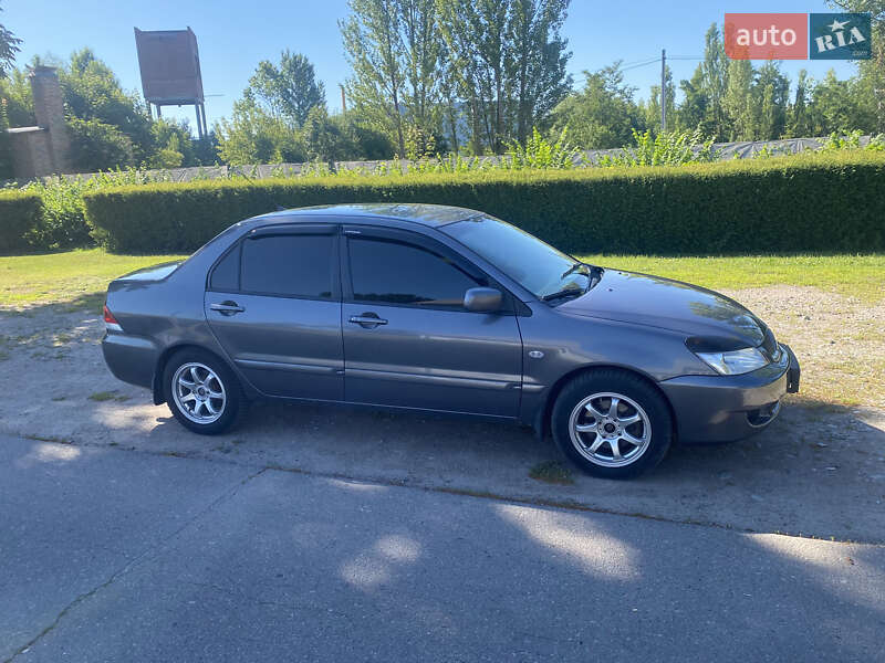 Седан Mitsubishi Lancer 2006 в Белой Церкви