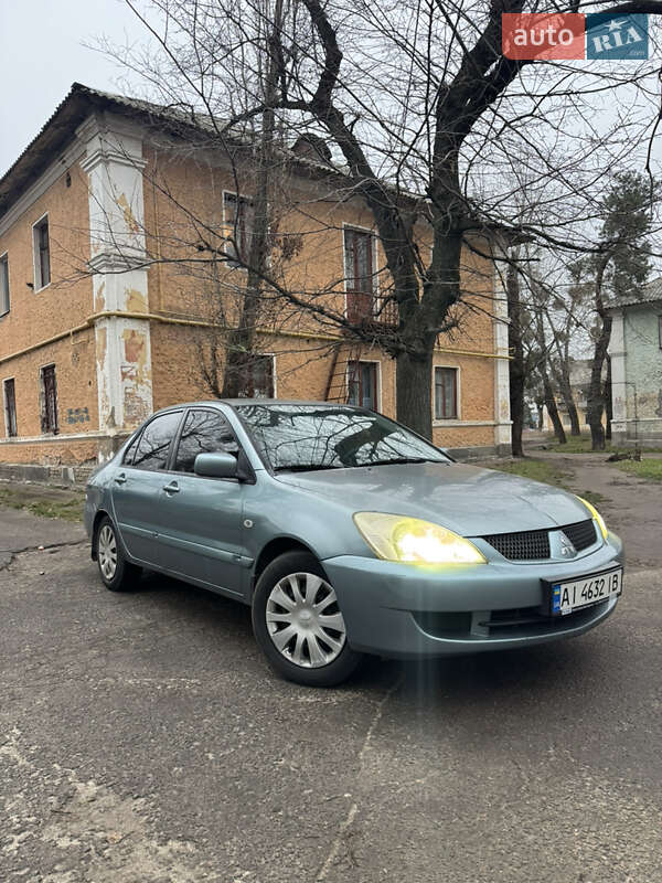 Седан Mitsubishi Lancer 2006 в Киеве
