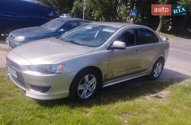 Седан Mitsubishi Lancer 2009 в Киеве