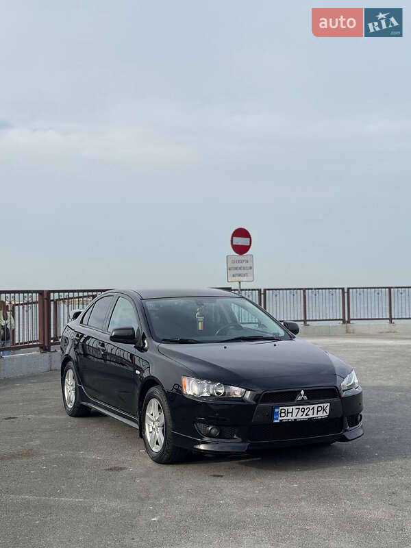 Седан Mitsubishi Lancer 2008 в Ізмаїлі