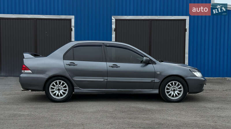 Седан Mitsubishi Lancer 2005 в Дніпрі фото 5 Седан Mitsubishi Lancer 2005 в Дніпрі