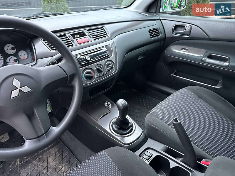 Седан Mitsubishi Lancer 2008 в Дніпрі