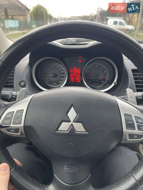 Седан Mitsubishi Lancer 2008 в Ужгороді