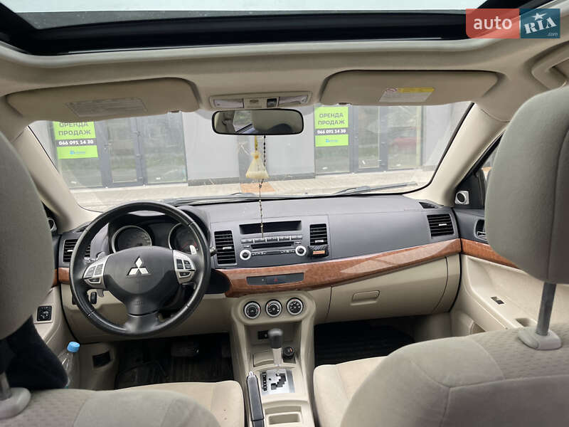 Седан Mitsubishi Lancer 2008 в Ужгороді