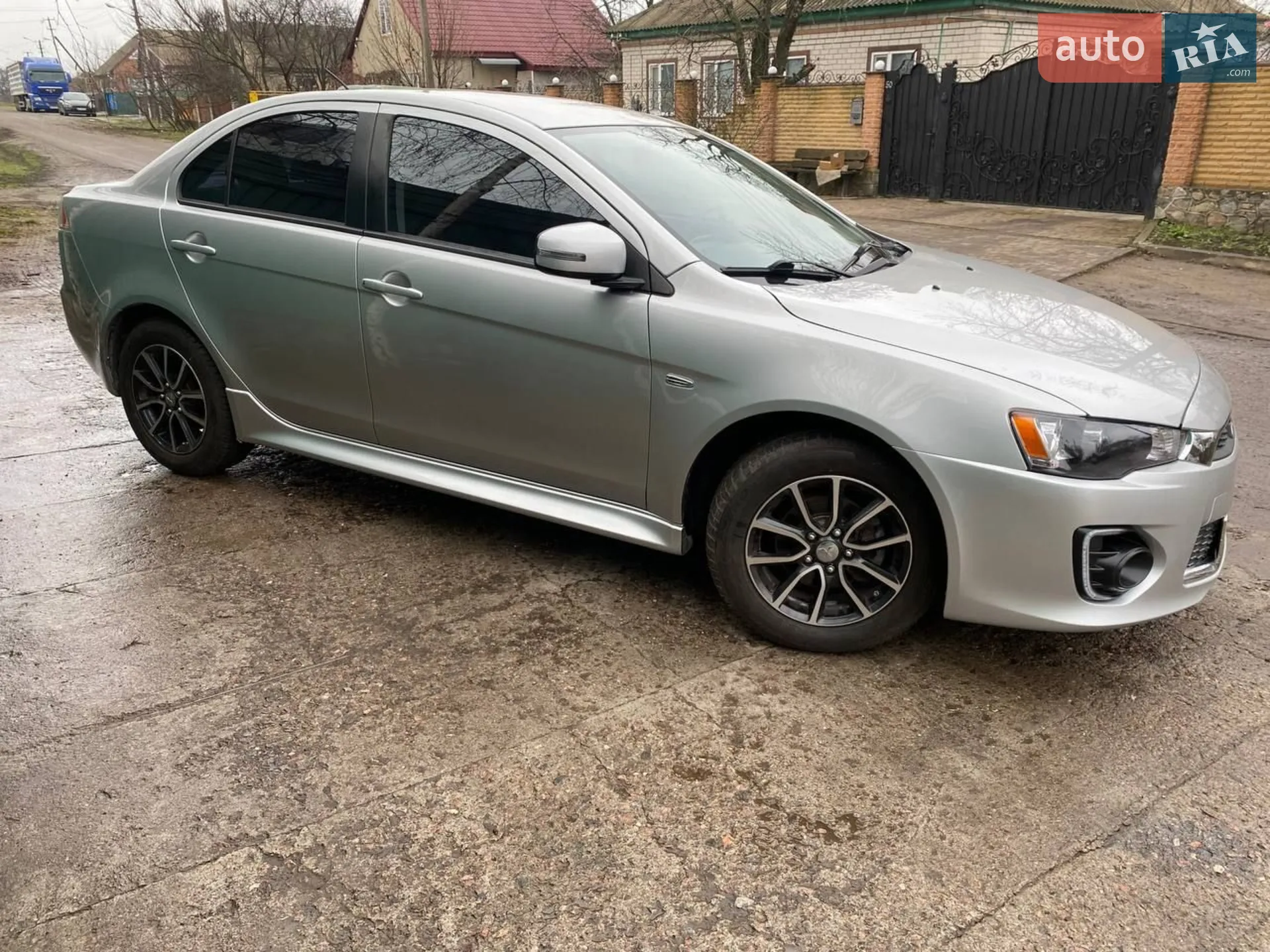2016 Mitsubishi Lancer - мініатюра 19