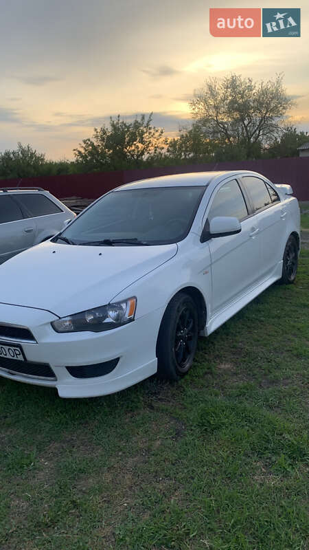 Mitsubishi Lancer 2012