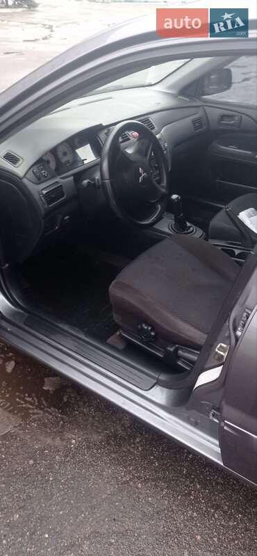 Седан Mitsubishi Lancer 2007 в Днепре фото 5 Седан Mitsubishi Lancer 2007 в Днепре