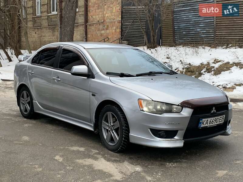 Седан Mitsubishi Lancer 2008 в Києві фото 5 Седан Mitsubishi Lancer 2008 в Києві