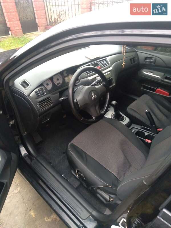 Седан Mitsubishi Lancer 2006 в Львові фото 5 Седан Mitsubishi Lancer 2006 в Львові