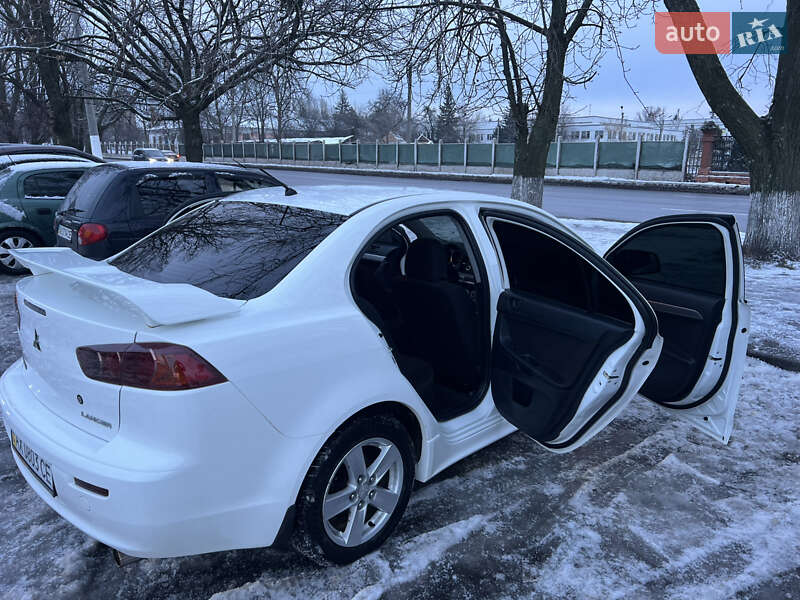 Седан Mitsubishi Lancer 2009 в Харькове фото 9 Седан Mitsubishi Lancer 2009 в Харькове