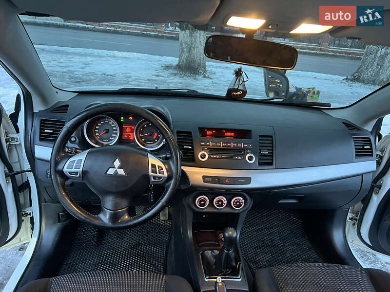 Седан Mitsubishi Lancer 2009 в Харькове фото 13 Седан Mitsubishi Lancer 2009 в Харькове