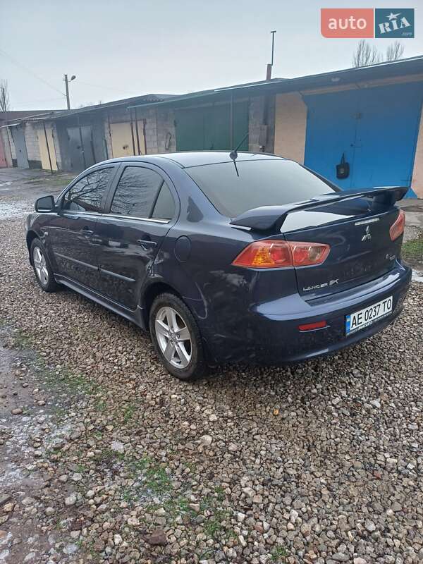 Седан Mitsubishi Lancer 2008 в Кривом Роге