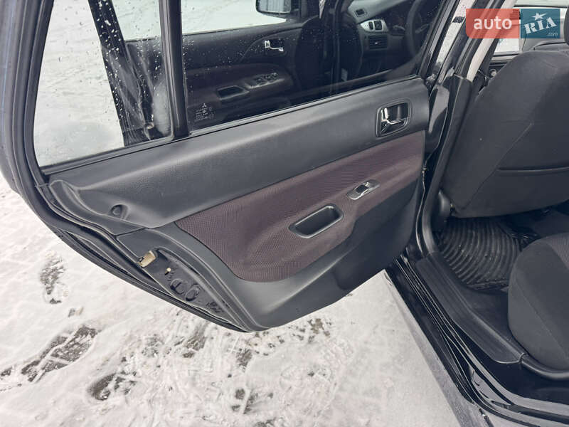 Универсал Mitsubishi Lancer 2006 в Владимире