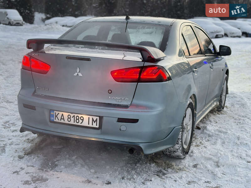 Седан Mitsubishi Lancer 2008 в Львове
