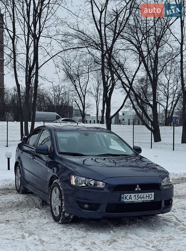 Седан Mitsubishi Lancer 2008 в Киеве фото 3 Седан Mitsubishi Lancer 2008 в Киеве