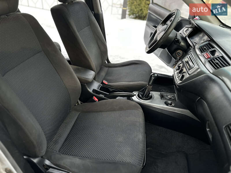 Универсал Mitsubishi Lancer 2007 в Жовкве фото 17 Универсал Mitsubishi Lancer 2007 в Жовкве