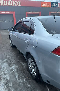 Седан Mitsubishi Lancer 2008 в Черкассах