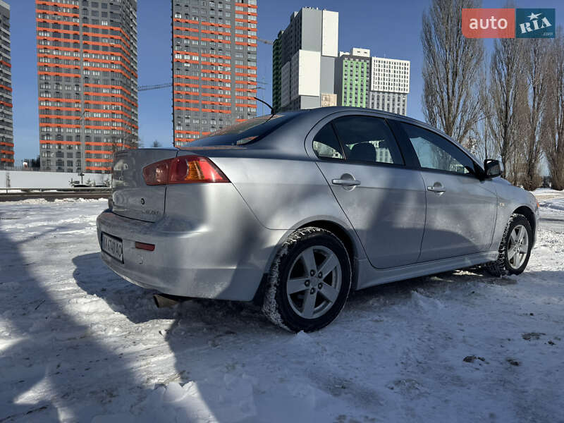 Седан Mitsubishi Lancer 2008 в Киеве фото 5 Седан Mitsubishi Lancer 2008 в Киеве