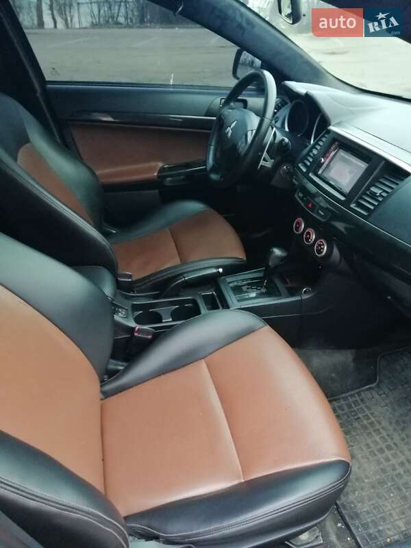 Седан Mitsubishi Lancer 2008 в Одессе